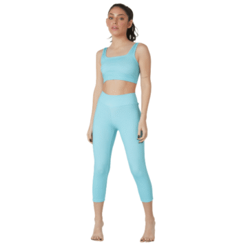 Conjunto Deportivo Top + Calza Pescadora
