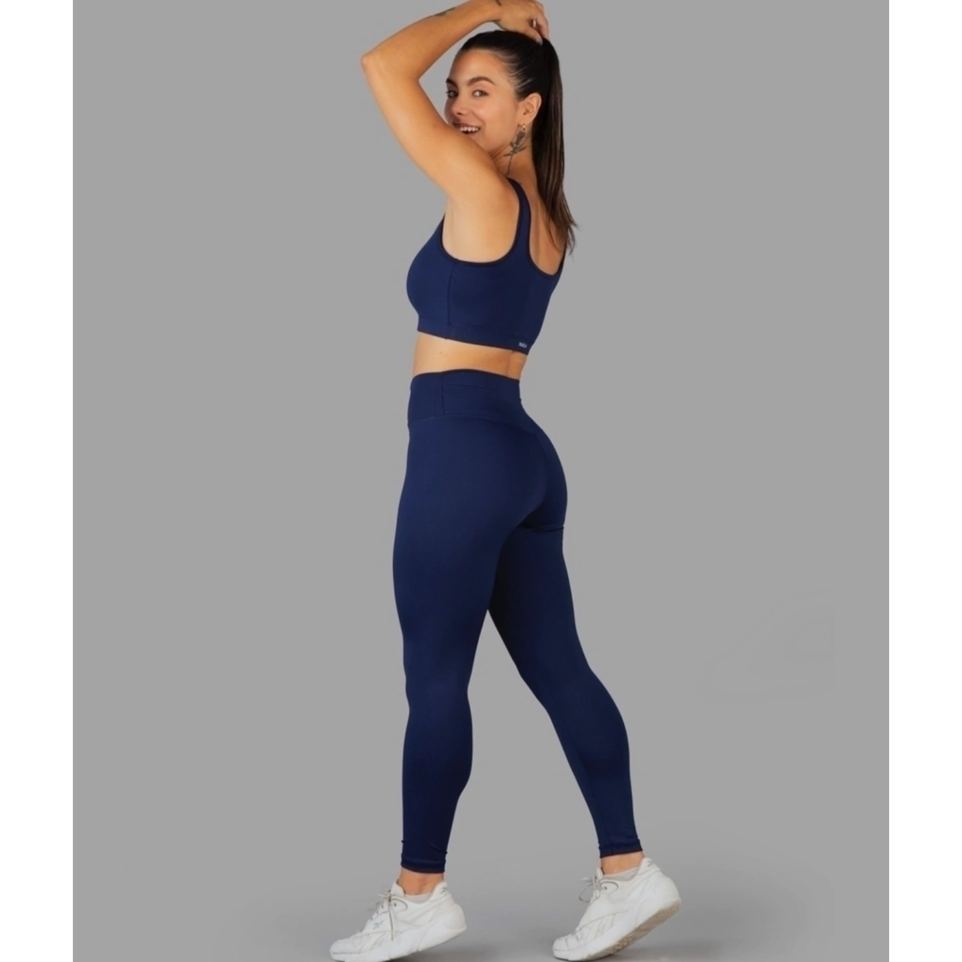 Calza Larga Deportiva Tiro Alto Yakka Mujer - Imagen 5