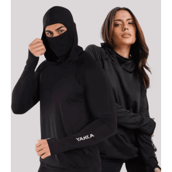 Remera Buzo Con Capucha Y Cuello Yakka - Imagen 2