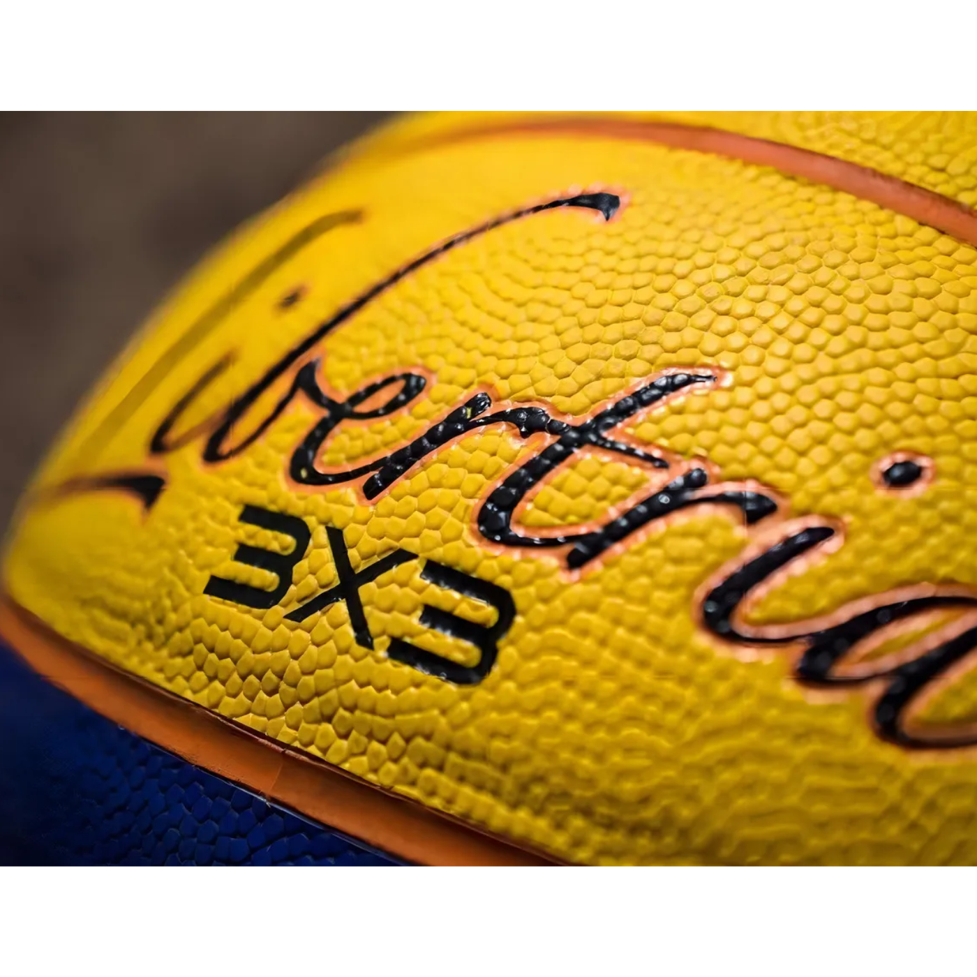 Pelota Básquet Molten Libertria 3x3 Caucho Nº6 - Imagen 2